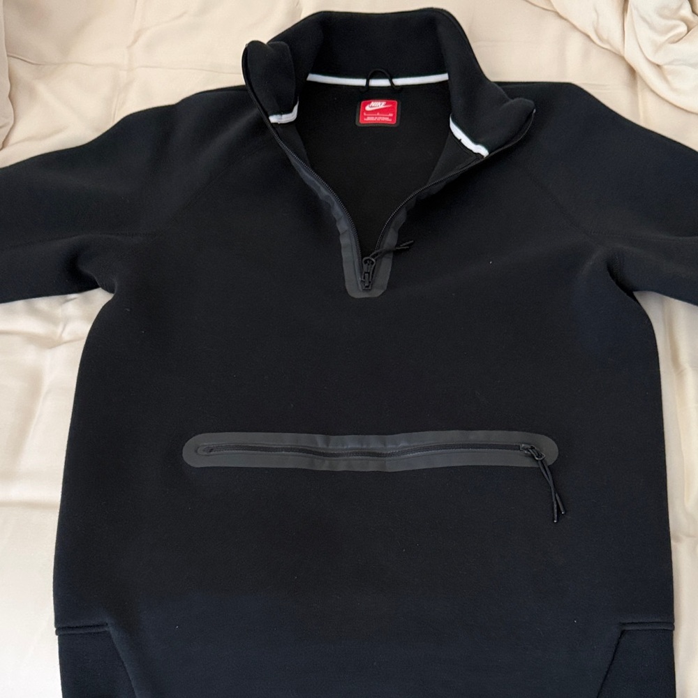 Nike Tech Fleece Black
